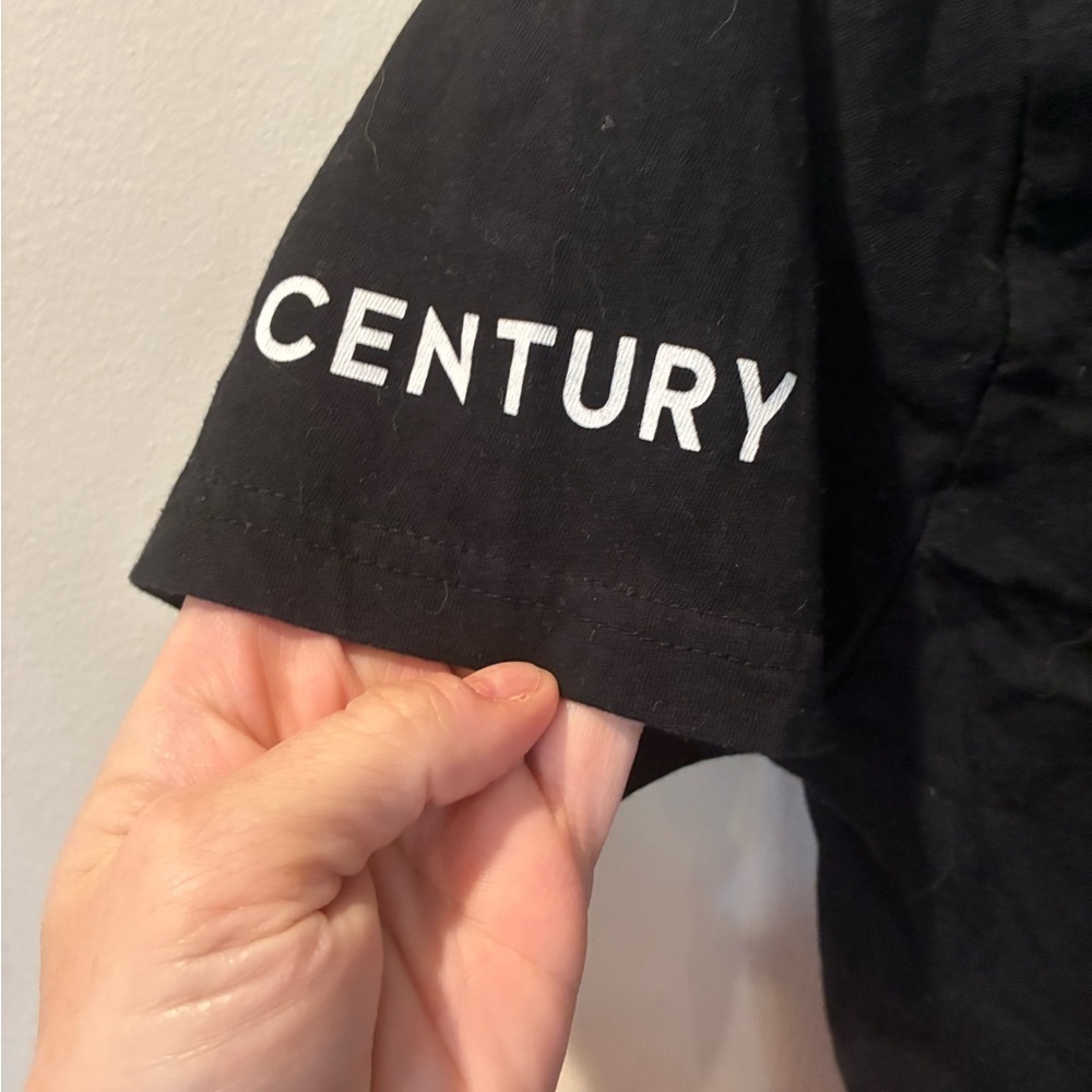 Peloton Classic Black Century Tee - Picture 2 of 5